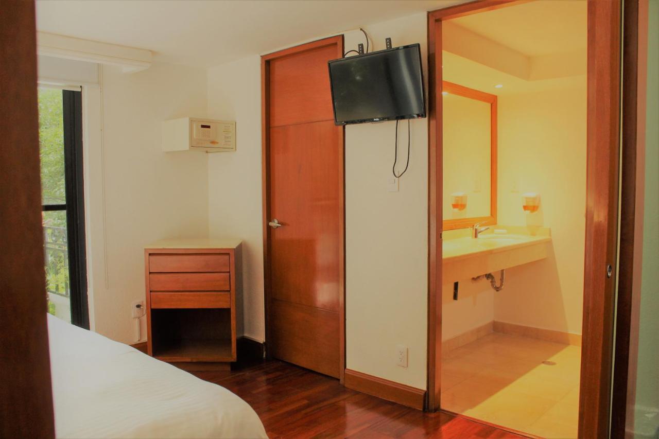 Condesa Suites Мехико Экстерьер фото
