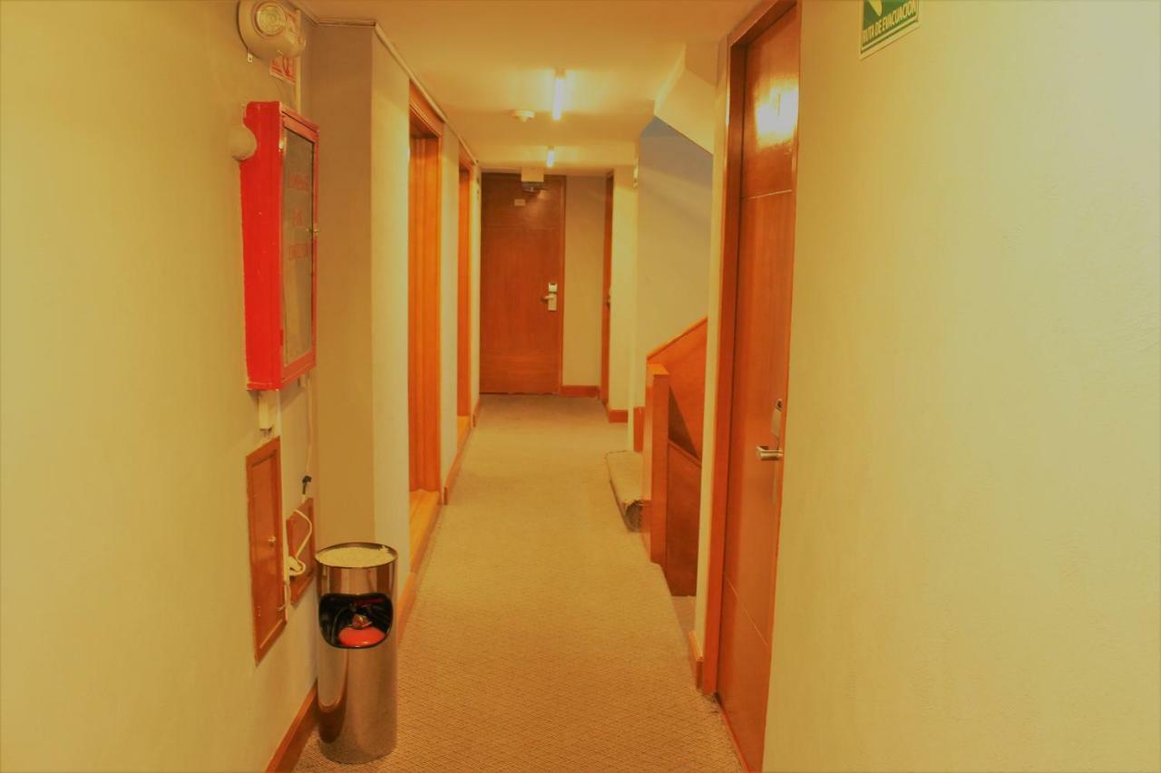 Condesa Suites Мехико Экстерьер фото