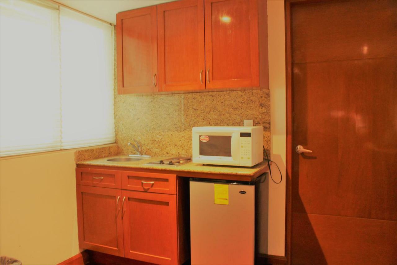 Condesa Suites Мехико Экстерьер фото