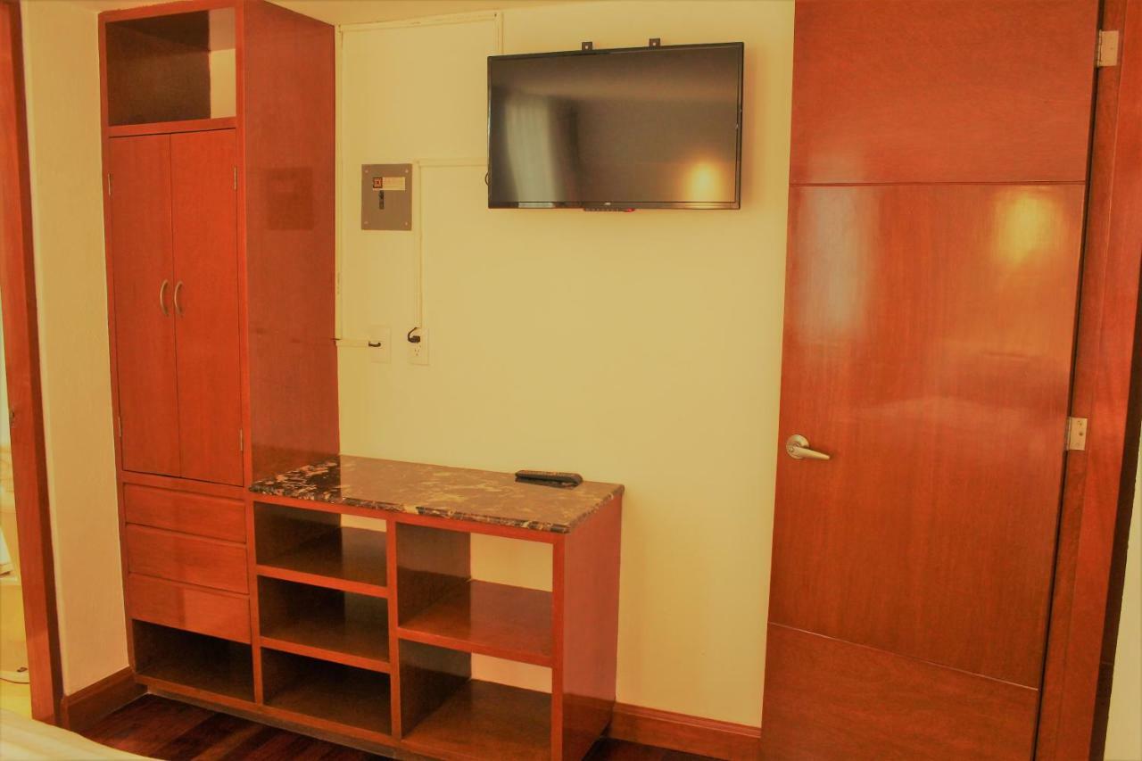 Condesa Suites Мехико Экстерьер фото